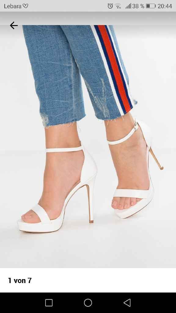 Emergenza scarpe! - 1