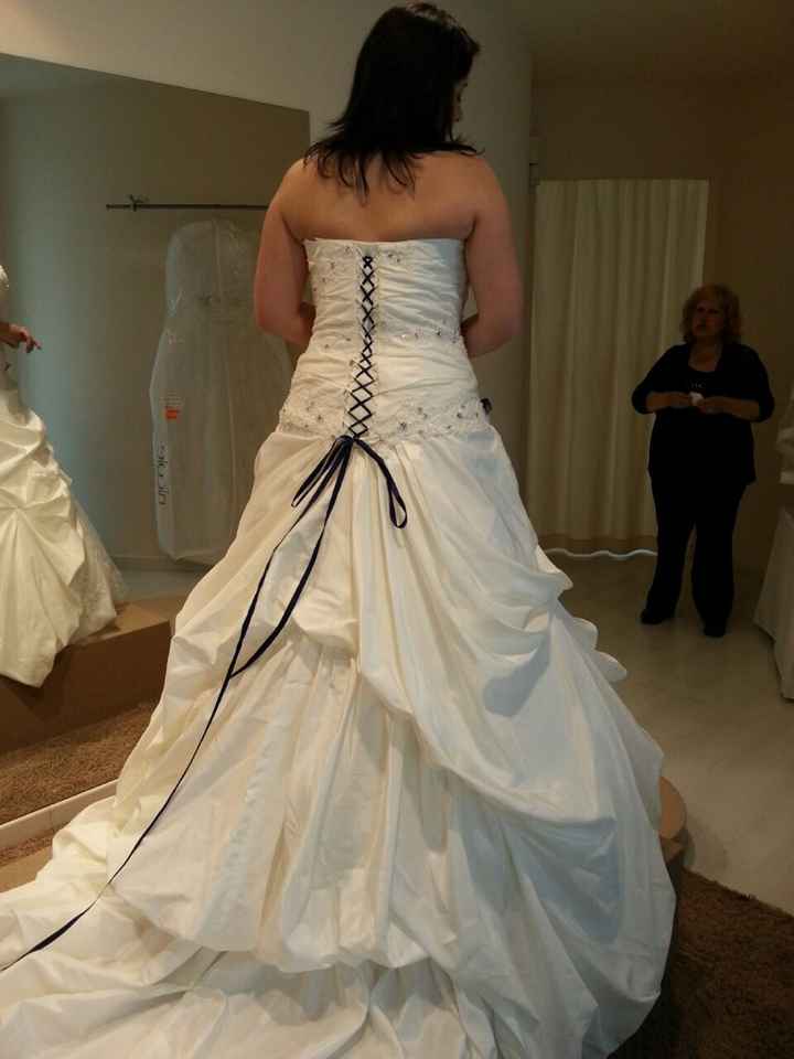 Questo é il mio abito e il vostro??? postate le foto!!!! - 2