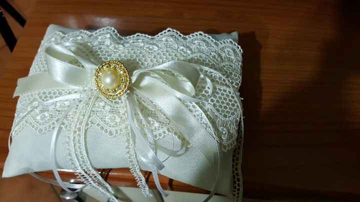 Il mio cuscinetto porta fedi! - 1