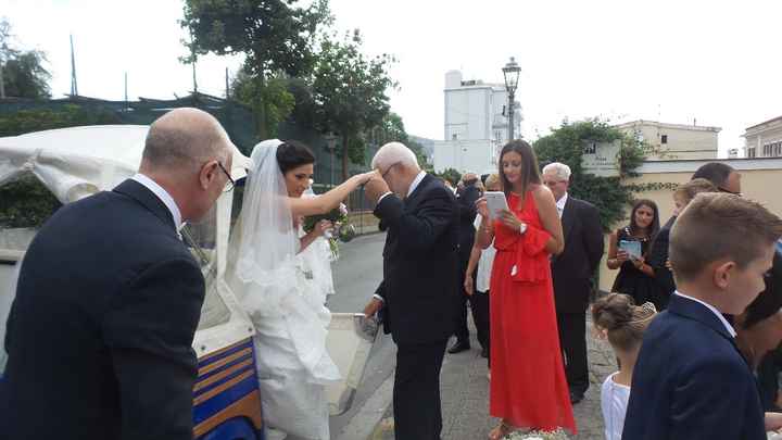 Arrivo in Chiesa con l'ape calessino...