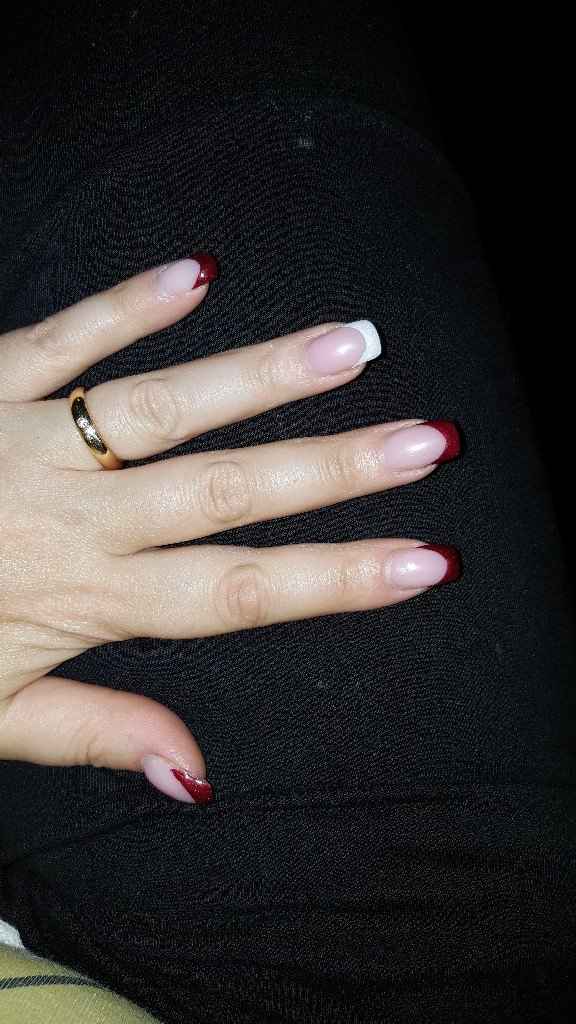 💅💅💅💅 Unghie scure? - 1
