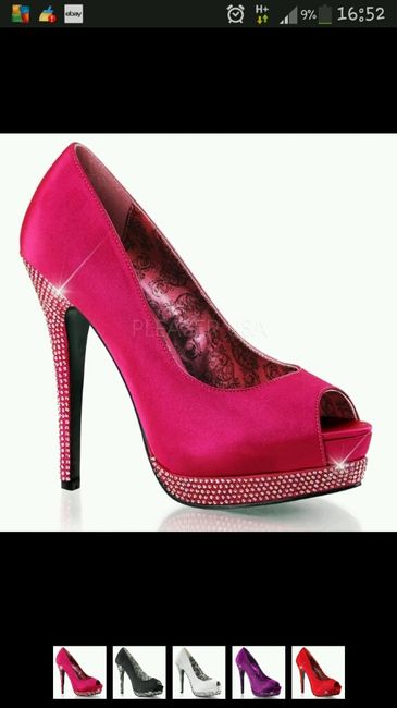 Scarpe fuxia - 1