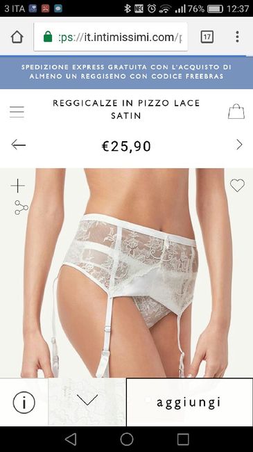 Sto impazzendo per il reggicalze! - 1