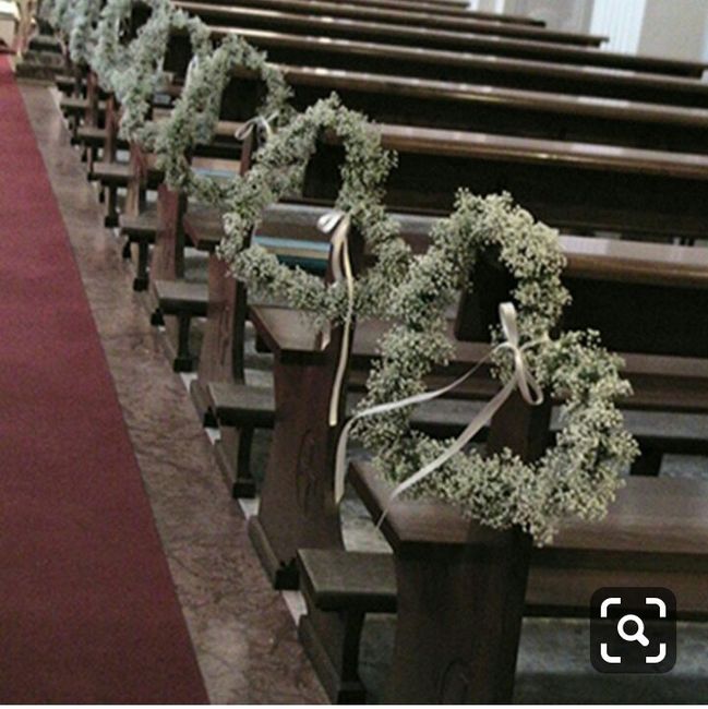 Composizioni sulle panche della chiesa - 2