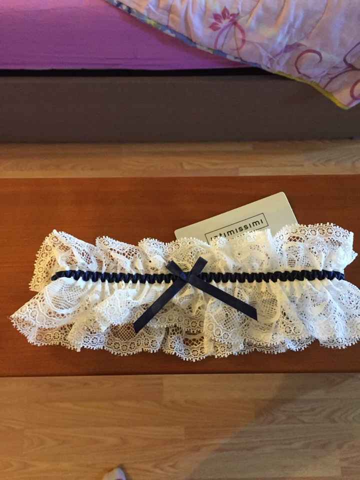 Giarrettiera bianca o colorata??? - 1