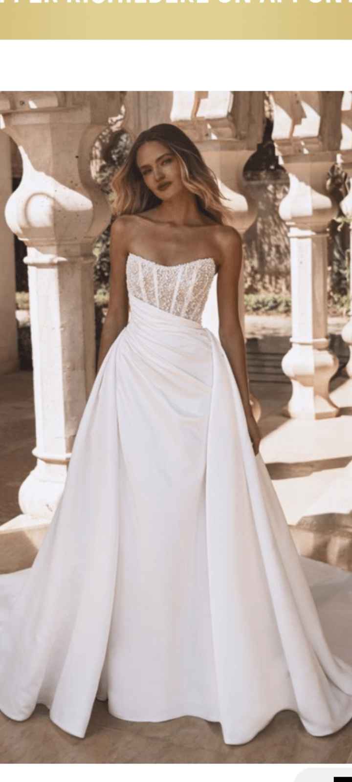 Fiocco si, fiocco no.... spalline sí, spalline no... - 1