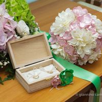 bouquet e fedi