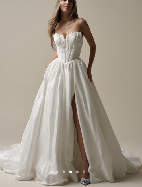 Moda sposa 2025, abito A-line: quale? - 4