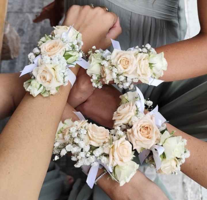 Braccialetti di fiori 🌺 🌹🌸🌼 - 1