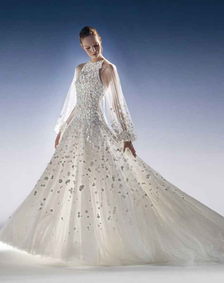 Moda sposa 2025, abito principesco: quale? - 5