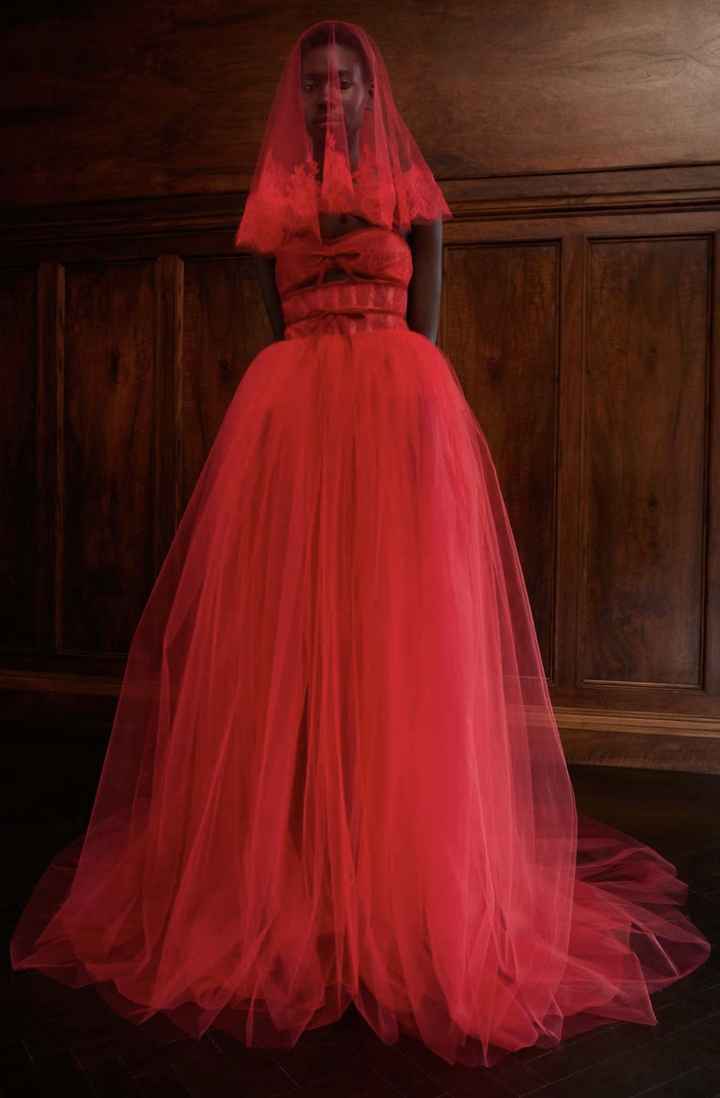 Moda sposa 2025, abito colorato: quale? - 6