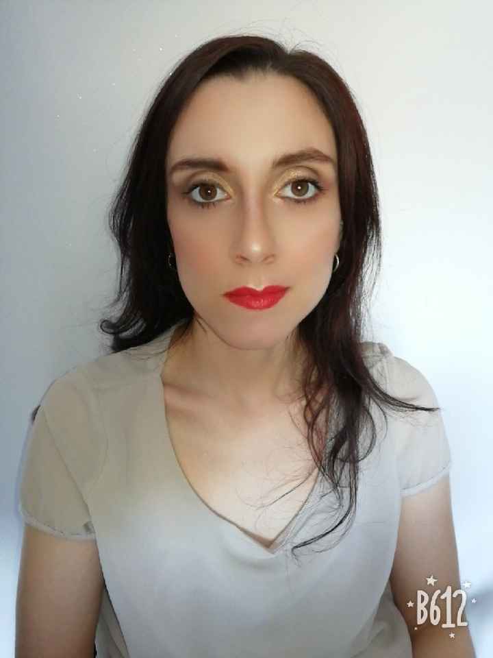 Make up con rossetto rosso? - 1