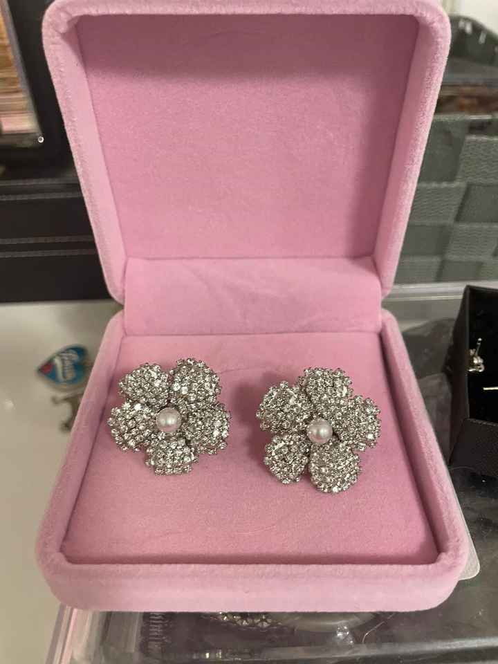 Quale Orecchini avete scelto??? - 1