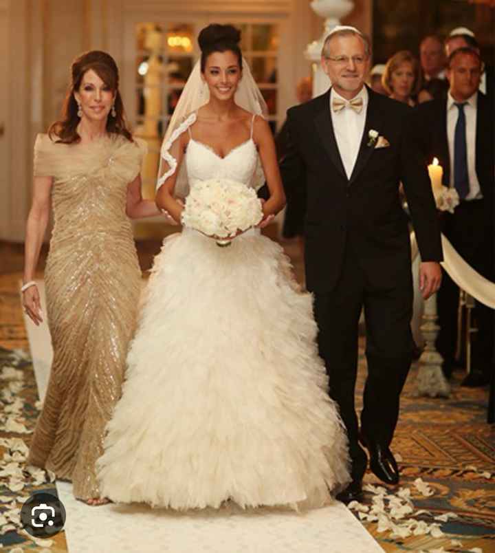 Se vieni accompagnato all’altare da entrambi i genitori - 1