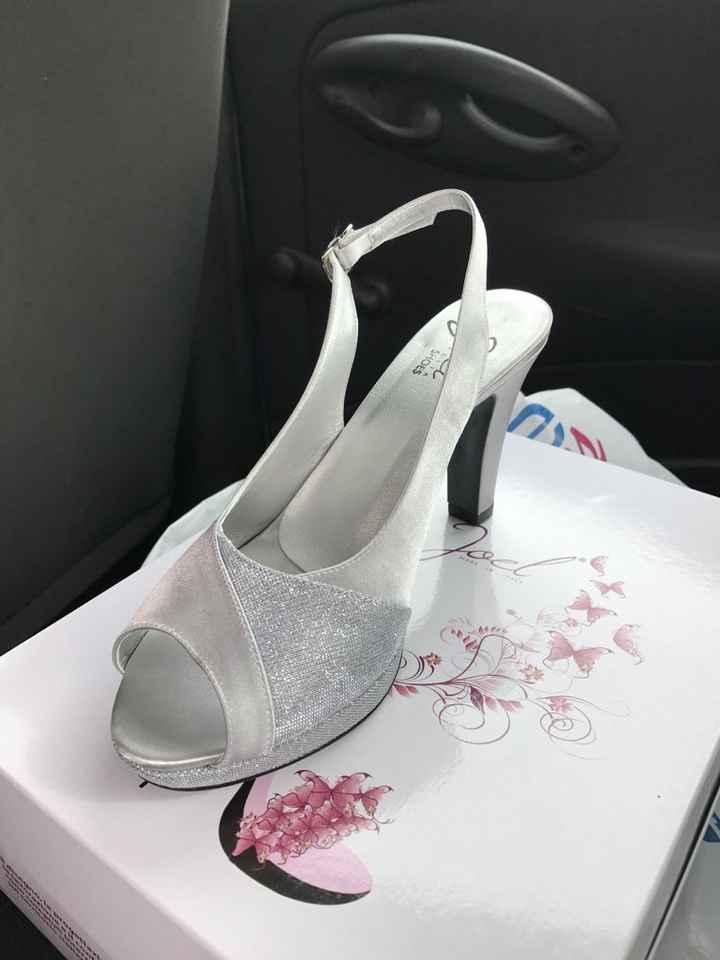 Scarpe trovateeeee - 1