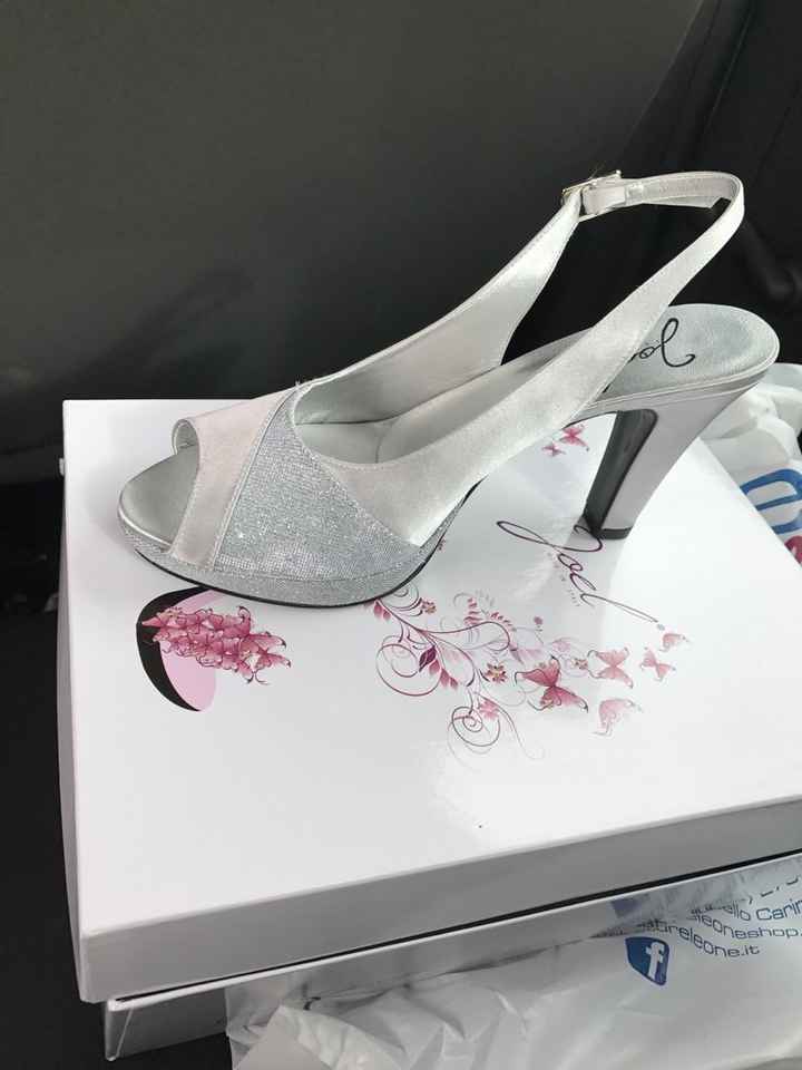 Scarpe trovateeeee - 2