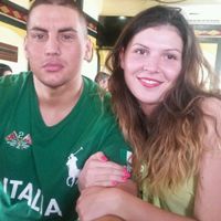 Sondaggio :) chi è il "bello"della coppia?  - 1