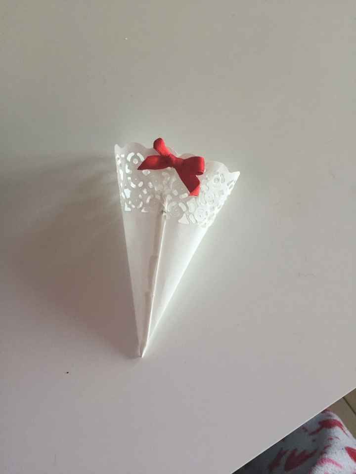 Coni portaconfetti - 1