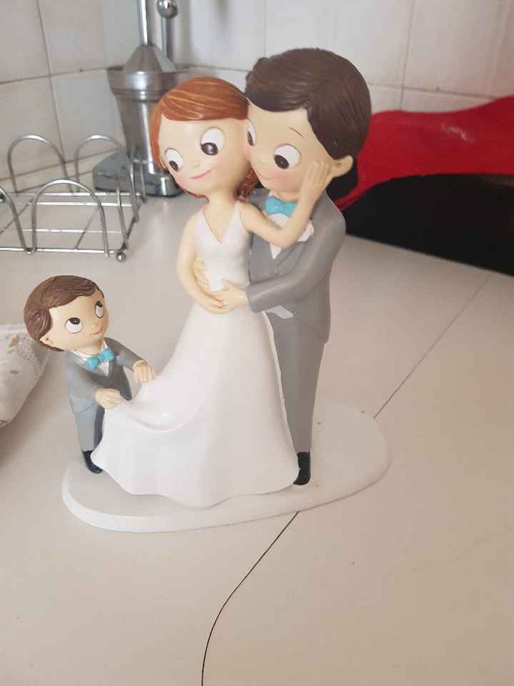 Cake topper - 1