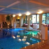 La piscina all'interno