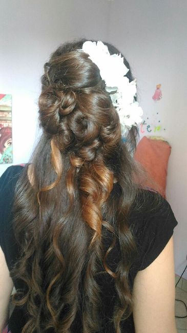 Acconciatura per capelli ricci - 2