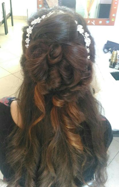 Acconciatura per capelli ricci - 3