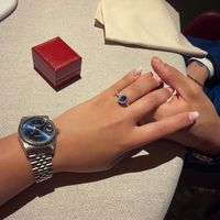 E ora mostraci una foto del tuo anello di fidanzamento! - 1