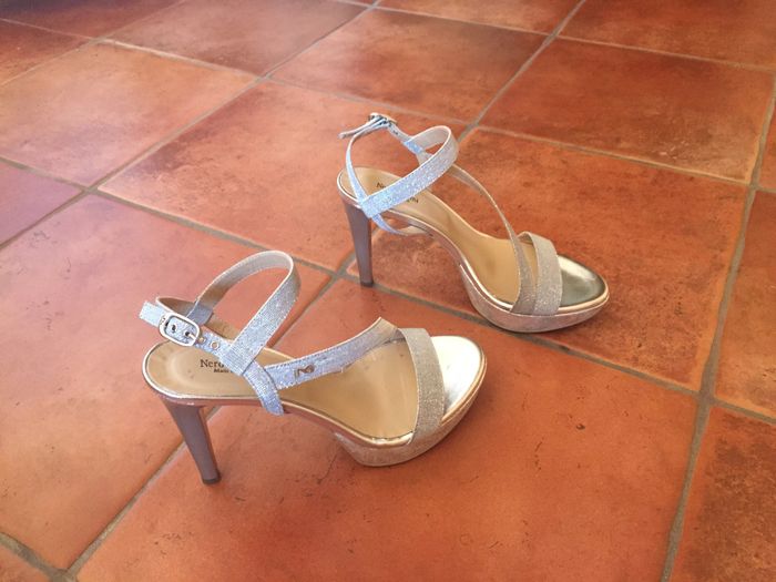 Aiutooo scarpeeee 👠 - 2