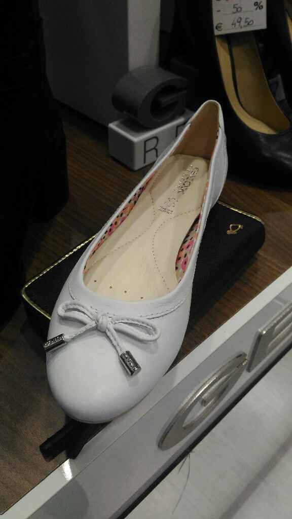 Scarpe per dopo taglio della torta...all star o ballerine? - 1
