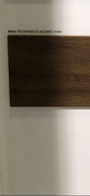 Pavimenti neri, chiari o legno? 7