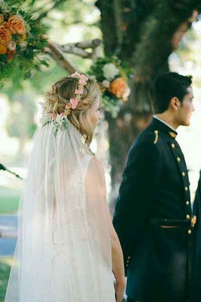 Velo e coroncina di fiori: sono compatibili? - 7