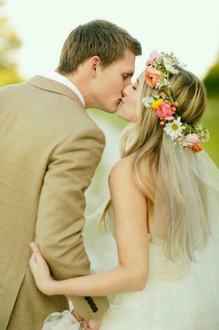 Velo e coroncina di fiori: sono compatibili? - 3