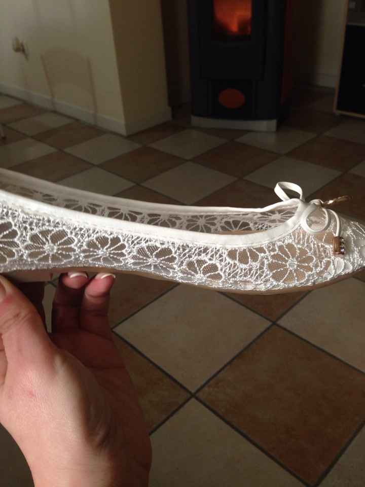 Si ok le scarpe da sposa ufficiali sono bellissime maaaa....le scarpe di ricambio ??? - 1