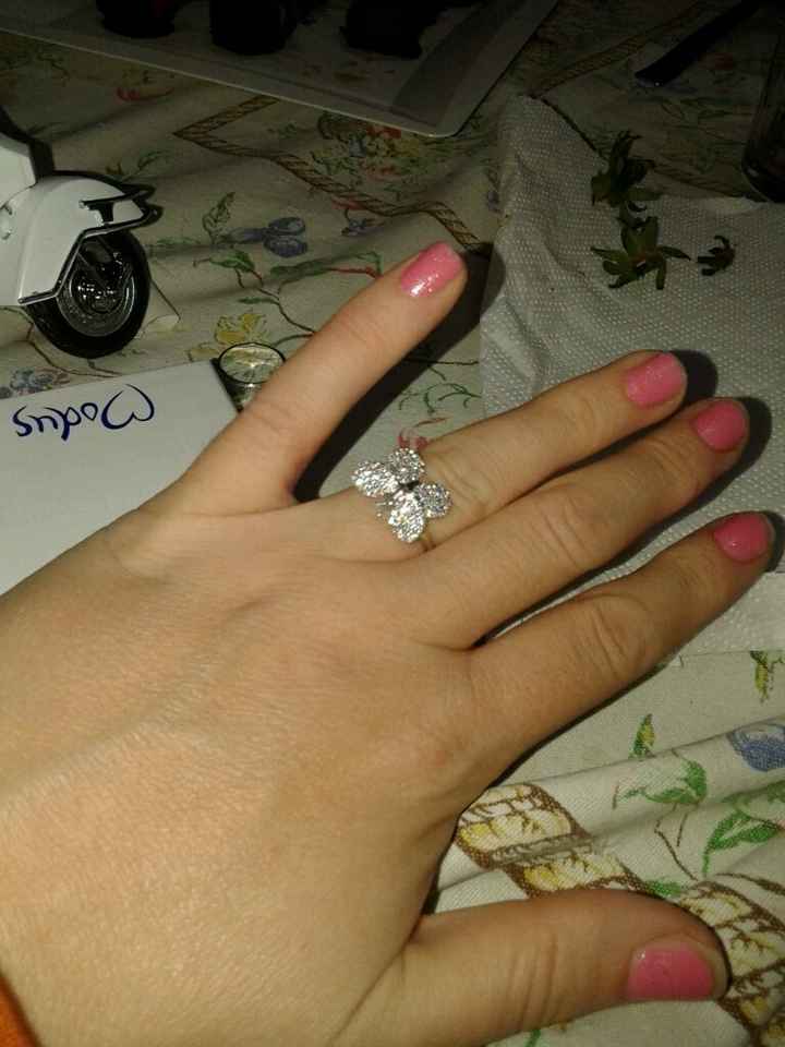 Che ne dite di postare i vostri anelli di fidanzamento? - 1