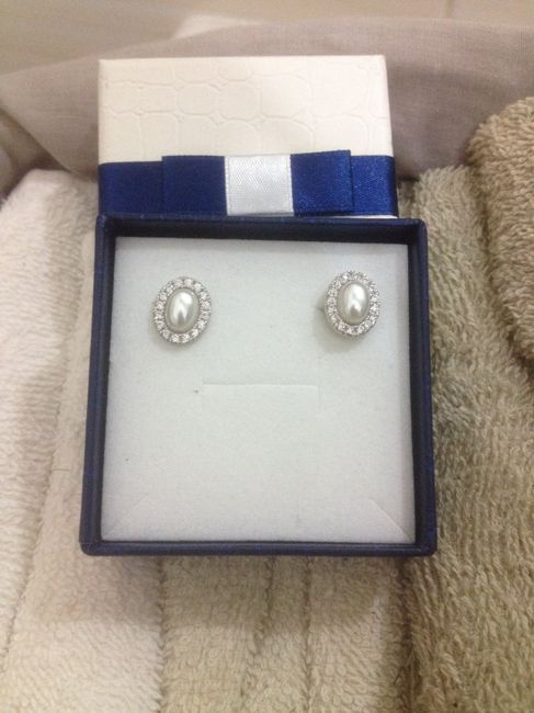 Ho comprato gli orecchini - 1