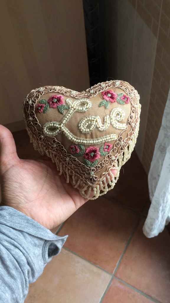 Cuscino portafedi - 1