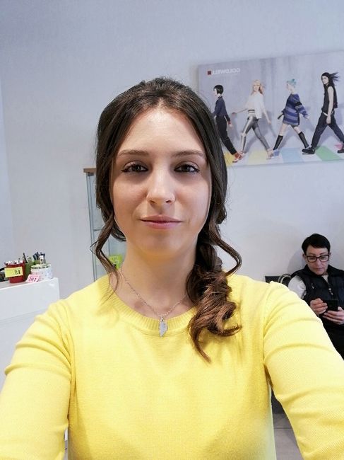 Trucco e capelli secondo voi? - 3