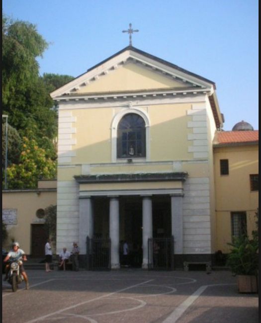 Chiesa con giardino Napoli e provincia - 1