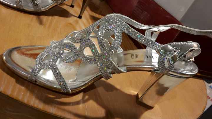 Scarpe...quali vi  piacciono?? - 1