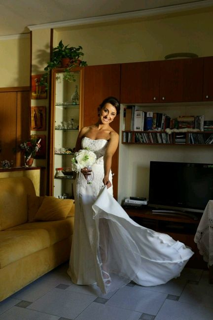 Questo é il mio abito e il vostro??? postate le foto!!!! - 1