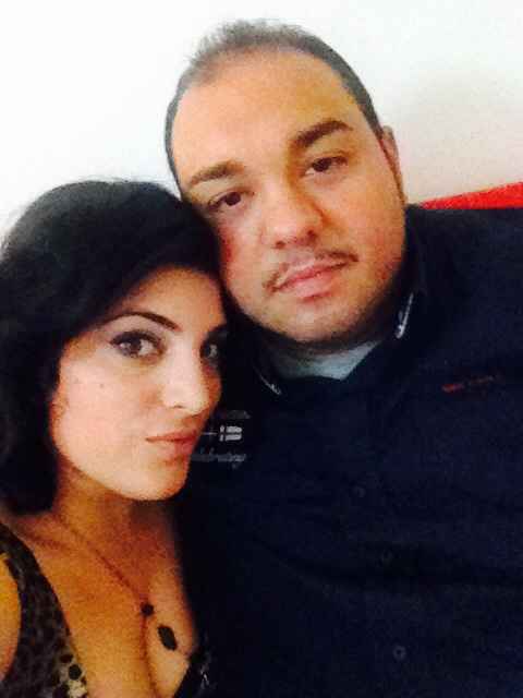 Sondaggio :) chi è il "bello"della coppia?  - 1