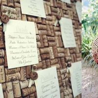 Tema vino e segnaposti con i tappi di sughero - 1