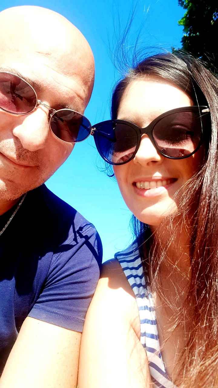 Postate una foto di voi due 👇 - 1