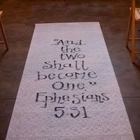 E se si personalizzasse  ancora di più l'ingresso in chiesa?