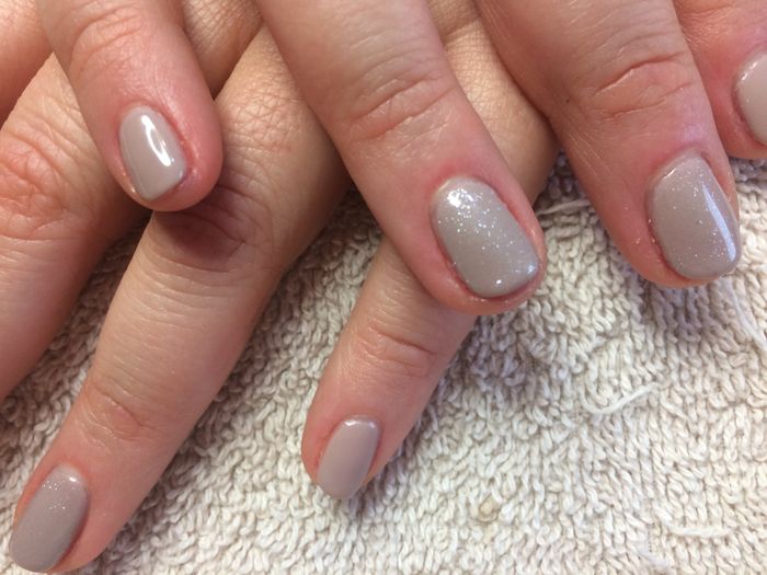 Prova unghie con semipermanente - 2