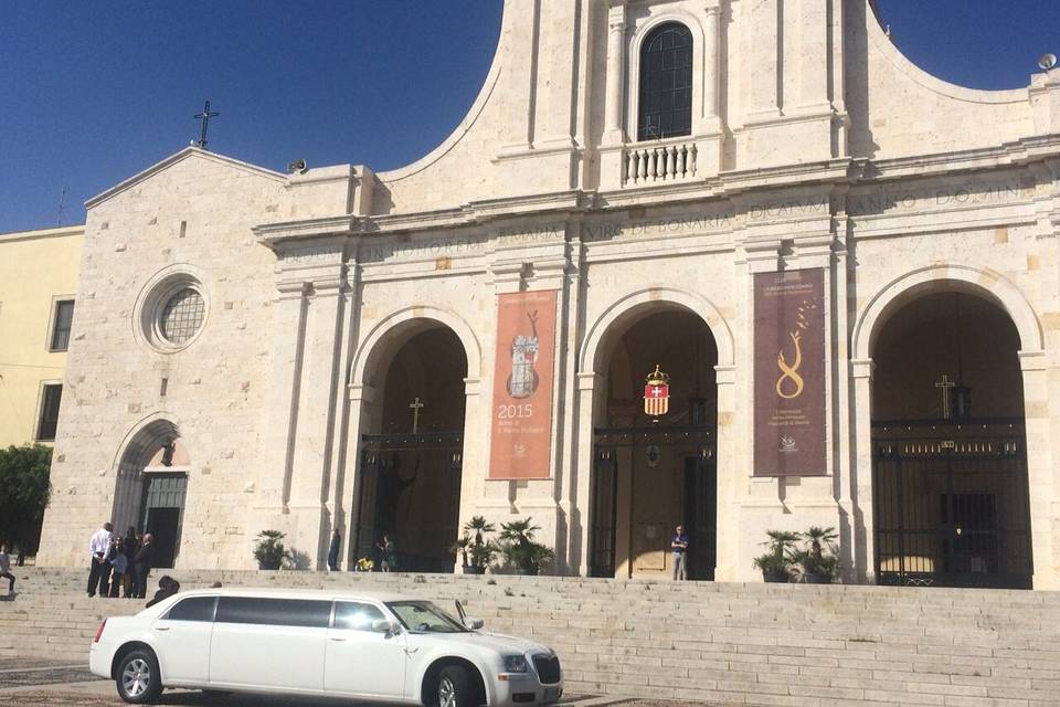 Limousine  chiesa bonaria