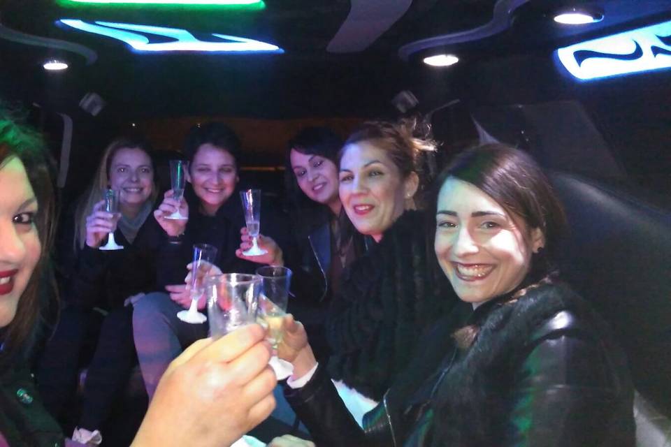 Festa in limousine