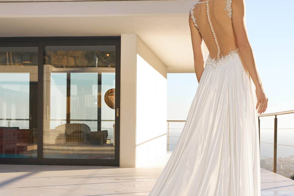 Pronovias barcelona 2023