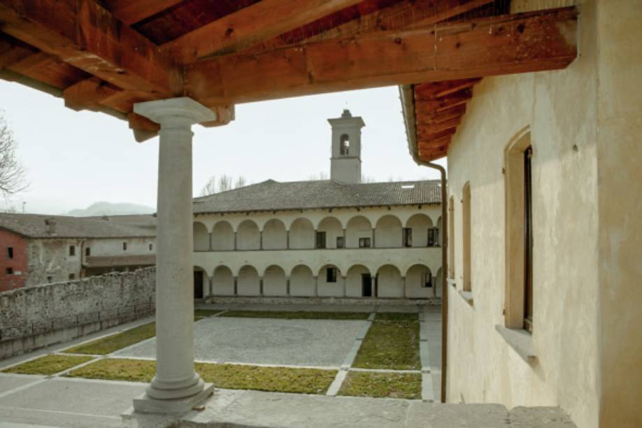 CHIOSTRO