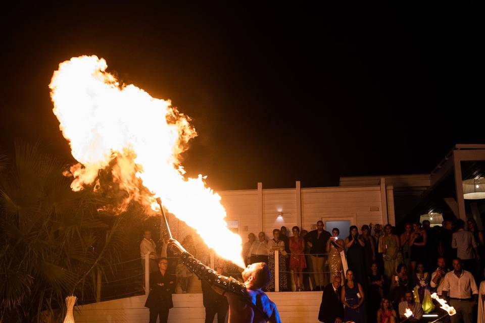 Spettacolo Fuoco-Taiga Beach